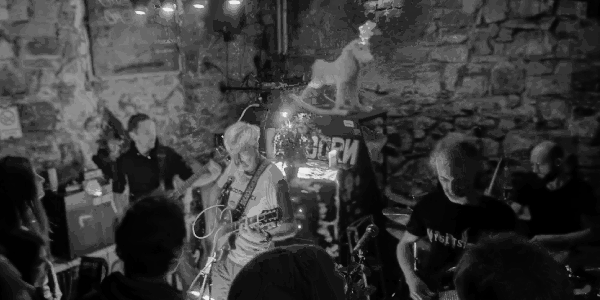 EHAR live auf der Bühne